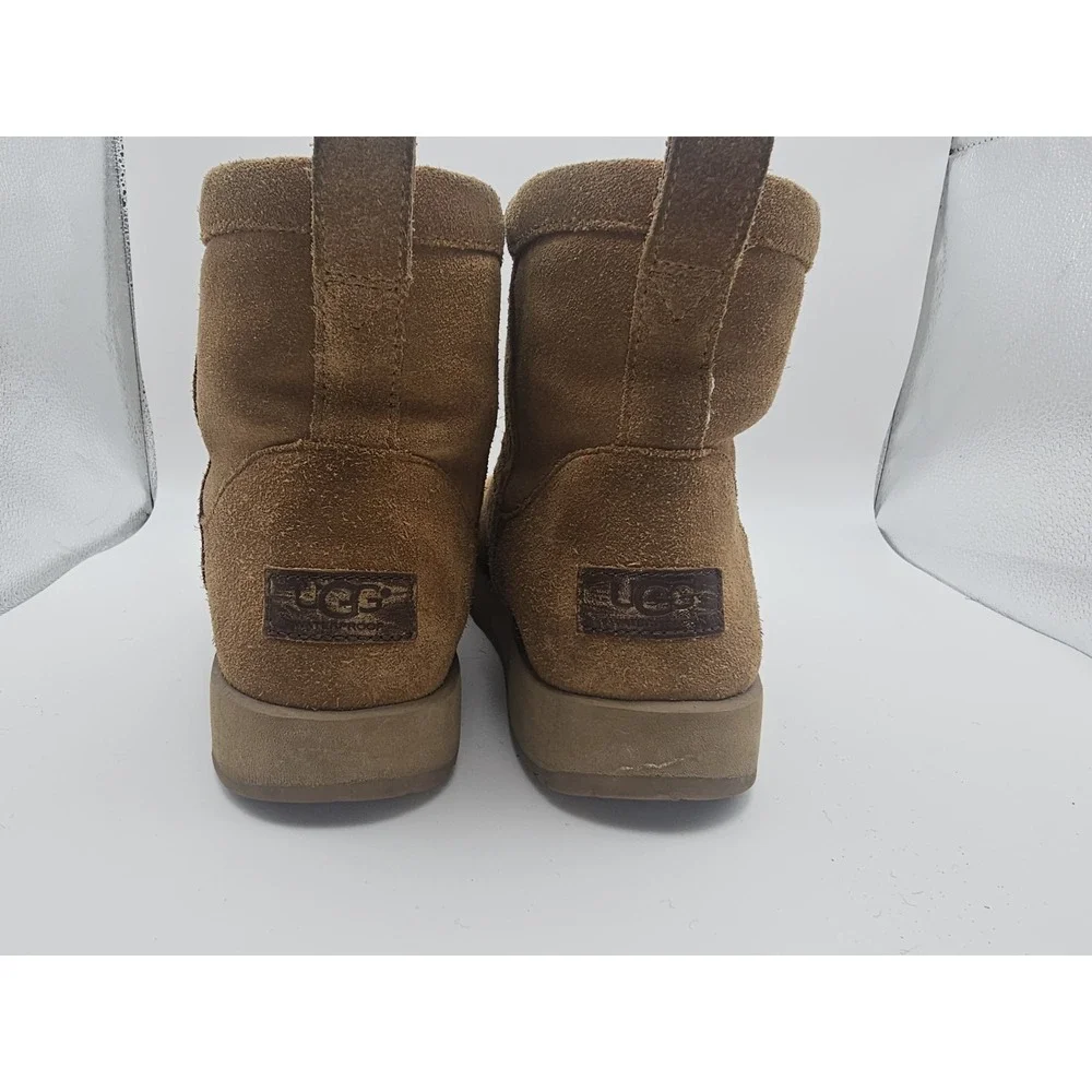 Size 8 - UGG Women's Classic Mini‎ Waterproof Leather Boots 1019641 Chestnut